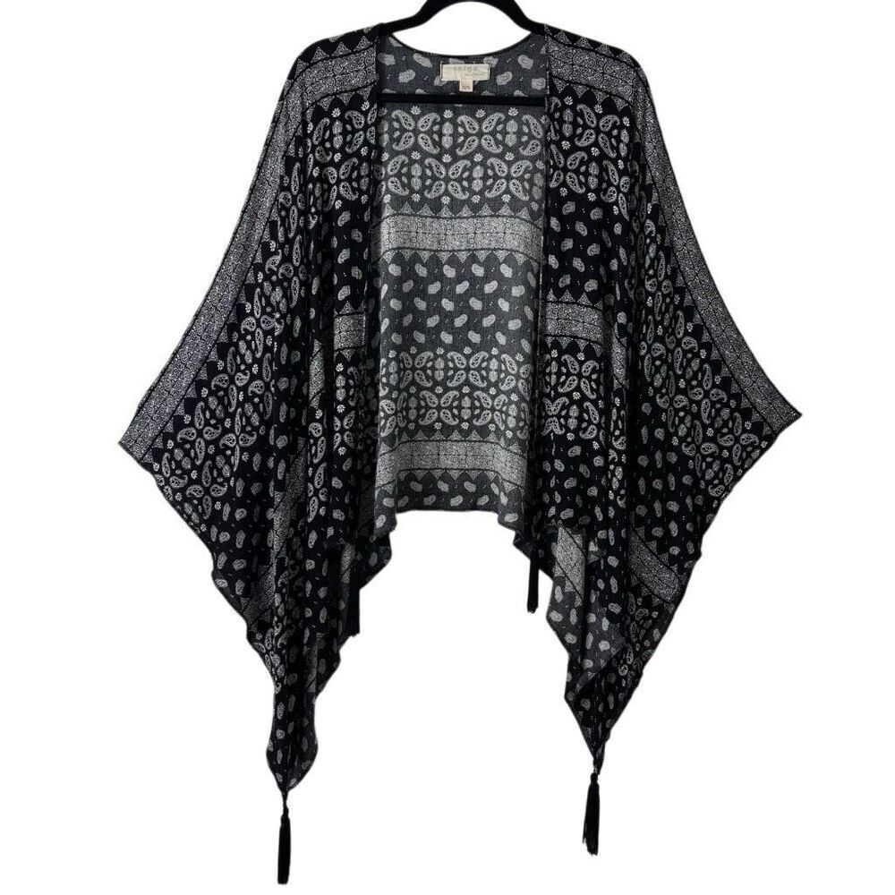 Selga one size black & white paisley tassel ruana open front